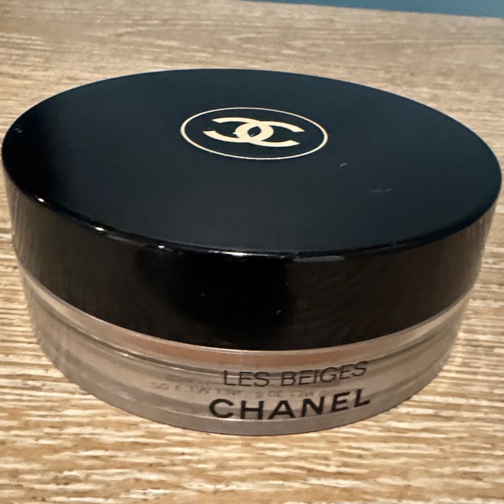 CHANEL Les Beiges Black and Clear Powder Container